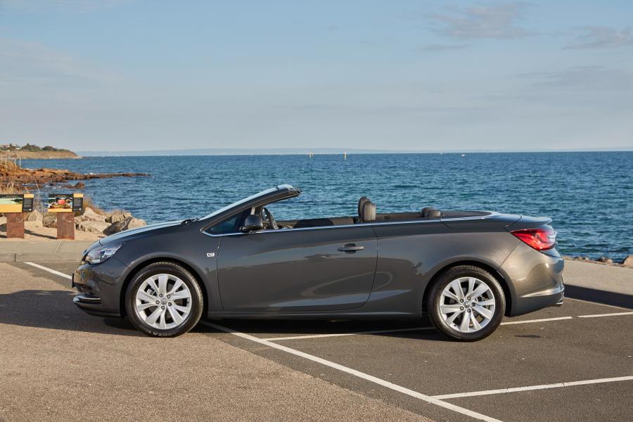  Holden Cascada Turbo 2015 года  (фото 13 из 17)